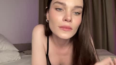 Snapshot of alexalex2095 chatting on June 2026 02:44:02 PM Ember Valentine online show from June 2026 02:44:02 PM