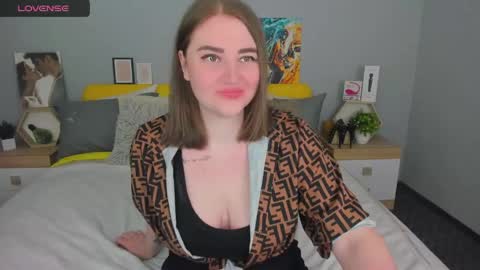 alexaloan online show from May 2026 08:14:02 PM