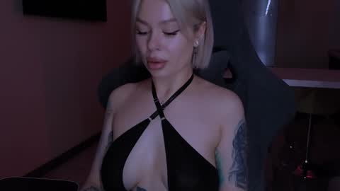 Snapshot of alexamason chatting on October 2025 02:42:01 AM Alexa Mason online show from October 2025 02:42:01 AM