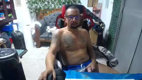 Snapshot of alexamdergal chatting on December 2024 11:41:02 PM Alexamdergal online show from December 2024 11:41:02 PM