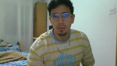 Snapshot of alexandbrandom chatting on February 2026 07:21:01 PM Dotados online show from February 2026 07:21:01 PM