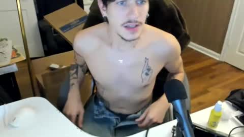 A. online show from September 2025 02:00:02 AM