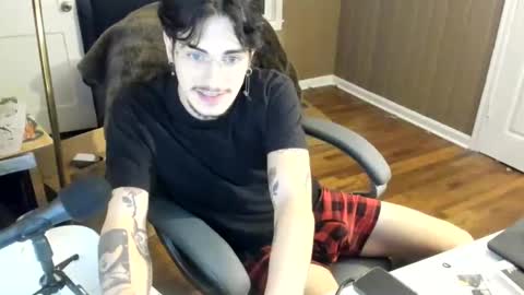 A. online show from October 2025 05:49:01 AM