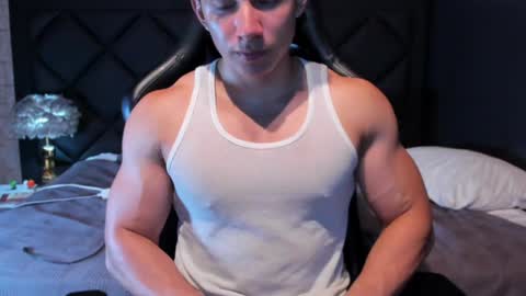 Snapshot of alexander_classy chatting on January 2025 06:10:01 AM Alex online show from January 2025 06:10:01 AM