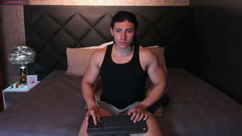 Snapshot of alexander_classy chatting on February 2025 01:09:01 AM Alex online show from February 2025 01:09:01 AM