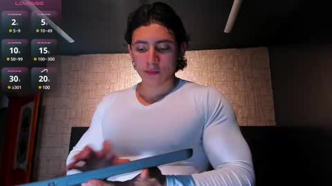 Snapshot of alexander_classy chatting on February 2025 01:32:01 AM Alex online show from February 2025 01:32:01 AM