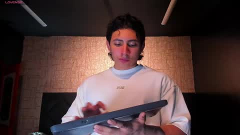 Snapshot of alexander_classy chatting on March 2025 03:01:01 AM Alex online show from March 2025 03:01:01 AM