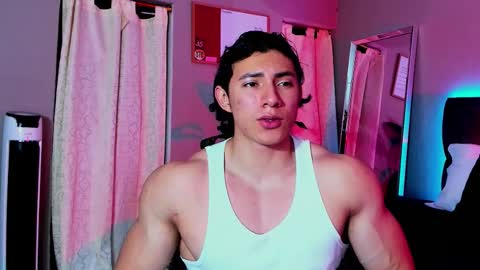 Snapshot of alexander_classy chatting on September 2025 08:52:01 PM Alex online show from September 2025 08:52:01 PM
