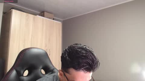 Benji  Alex   online show from May 2026 03:23:01 AM