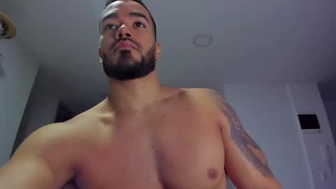 Snapshot of alexander_martines chatting on December 2024 11:38:02 PM Onlyfansalexmartinezwb Instagram alexwbmartinez Twitter martinezcb937 online show from December 2024 11:38:02 PM