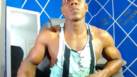 Snapshot of alexander_megan chatting on December 2024 02:14:02 AM alexander online show from December 2024 02:14:02 AM