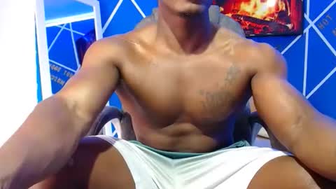 Snapshot of alexander_megan chatting on December 2025 02:56:02 PM alexander online show from December 2025 02:56:02 PM