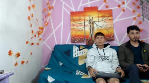 chicos hot online show from October 2025 01:31:02 PM