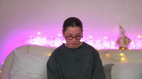 AlexandraBloom online show from December 2024 04:09:02 AM