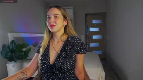 Snapshot of alexandracandy chatting on June 2026 12:47:02 PM alexandracandy online show from June 2026 12:47:02 PM