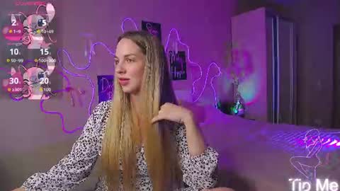 Snapshot of alexandracandy chatting on July 2026 12:09:01 PM alexandracandy online show from July 2026 12:09:01 PM