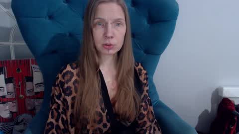 Alexandra online show from February 2025 04:21:01 PM