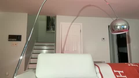 alexa payne online show from March 2026 12:10:02 AM