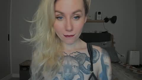Snapshot of alexarush chatting on December 2024 06:38:02 PM alexarush online show from December 2024 06:38:02 PM