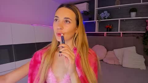 Snapshot of alexawilds chatting on February 2026 06:21:02 AM AlexaWilds online show from February 2026 06:21:02 AM