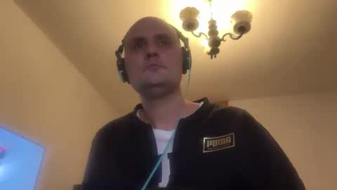 alexbgkl online show from December 2024 10:32:02 PM