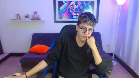 alex online show from April 2026 02:10:02 PM