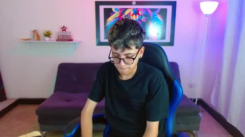 alex online show from May 2026 02:12:01 PM