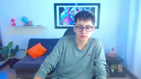Snapshot of alexcum_18 chatting on June 2026 02:05:01 PM alex online show from June 2026 02:05:01 PM