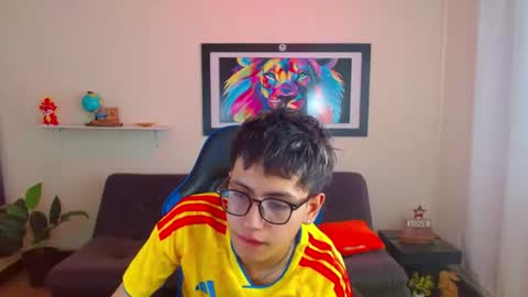 Snapshot of alexcum_18 chatting on July 2026 01:50:01 PM alex online show from July 2026 01:50:01 PM