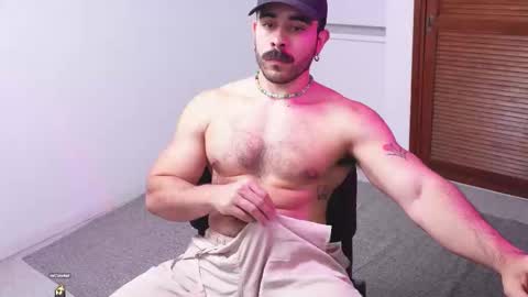 Alex Dimartino online show from October 2025 09:47:02 PM