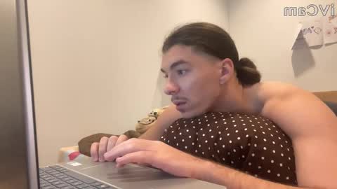 Snapshot of alexfilmx chatting on October 2025 05:40:01 AM alexfilmx online show from October 2025 05:40:01 AM