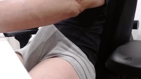alexhunter4u online show from July 2026 09:28:02 PM