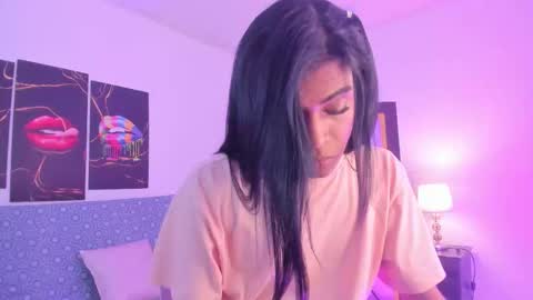 Snapshot of alexia84 chatting on December 2025 07:40:02 PM Alexia online show from December 2025 07:40:02 PM