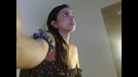 Snapshot of alexiacarson chatting on September 2025 05:34:02 PM AlexiaCarson online show from September 2025 05:34:02 PM