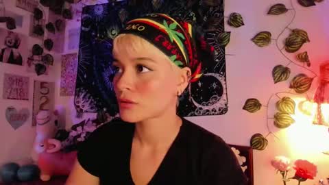 Snapshot of alexiafisher_ chatting on January 2025 04:36:01 PM Alex online show from January 2025 04:36:01 PM