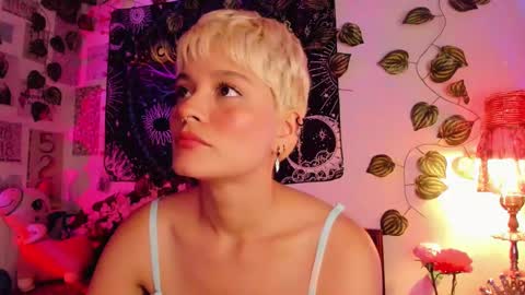 Snapshot of alexiafisher_ chatting on January 2025 01:11:01 PM Alex online show from January 2025 01:11:01 PM
