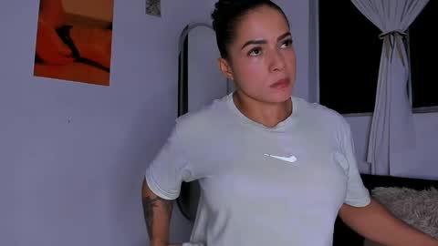 alexiafit online show from April 2026 08:04:02 PM