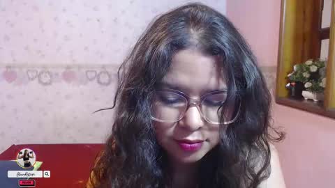 Snapshot of alexiarestrepo chatting on October 2025 12:12:02 PM Alexia online show from October 2025 12:12:02 PM