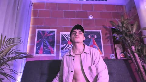 Alexi Jacobs online show from October 2025 08:59:01 PM