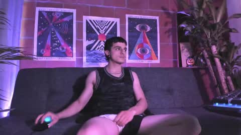 Alexi Jacobs online show from October 2025 09:01:01 PM