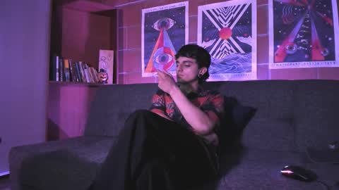 Alexi Jacobs online show from November 2025 06:24:01 AM