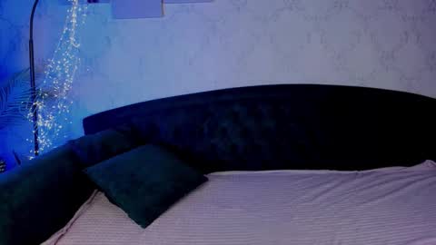 Alexina online show from September 2025 06:14:01 AM