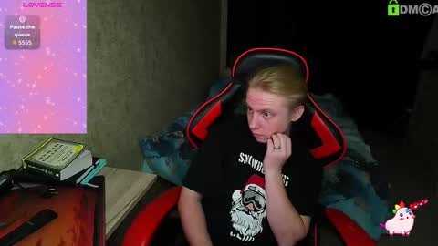 Alexis online show from September 2025 07:14:02 PM