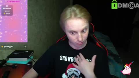 Alexis online show from September 2025 10:44:01 PM