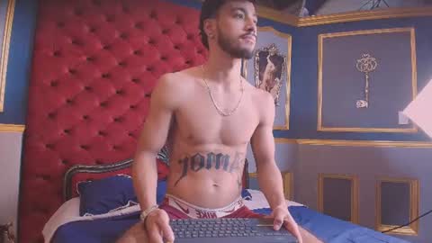 alexisstonne online show from June 2026 02:33:01 AM