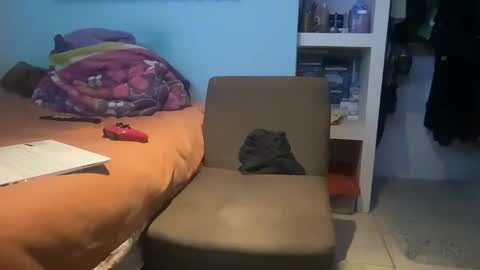 Snapshot of alexitho35 chatting on November 2025 09:20:01 AM alexitho35 online show from November 2025 09:20:01 AM