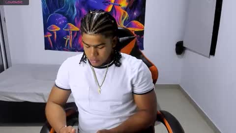 Snapshot of alexj_black chatting on September 2025 10:59:01 AM ALEXJ BLACK online show from September 2025 10:59:01 AM