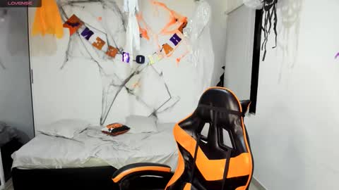 Snapshot of alexj_black chatting on October 2025 11:13:02 AM ALEXJ BLACK online show from October 2025 11:13:02 AM