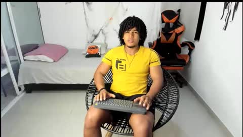 Snapshot of alexj_black chatting on November 2025 11:22:02 AM ALEXJ BLACK online show from November 2025 11:22:02 AM