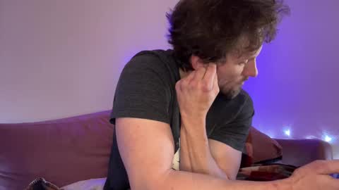 Alex Mann online show from November 2025 04:38:02 PM